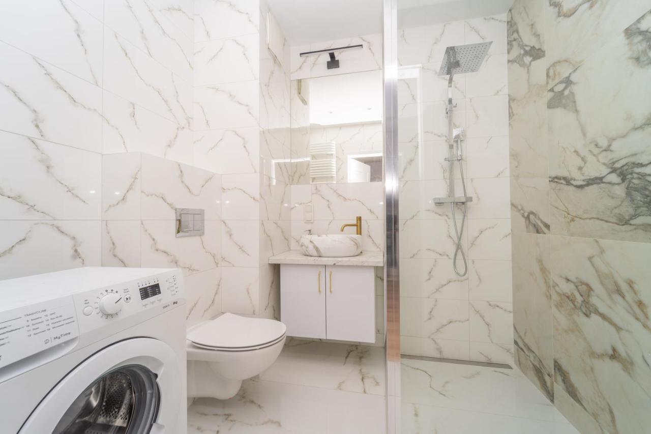Mira Apartments II Гданск Екстериор снимка